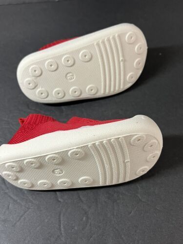 BabyWaves Premium Baby Mesh Toddler Shoes first Walker size 4 Red