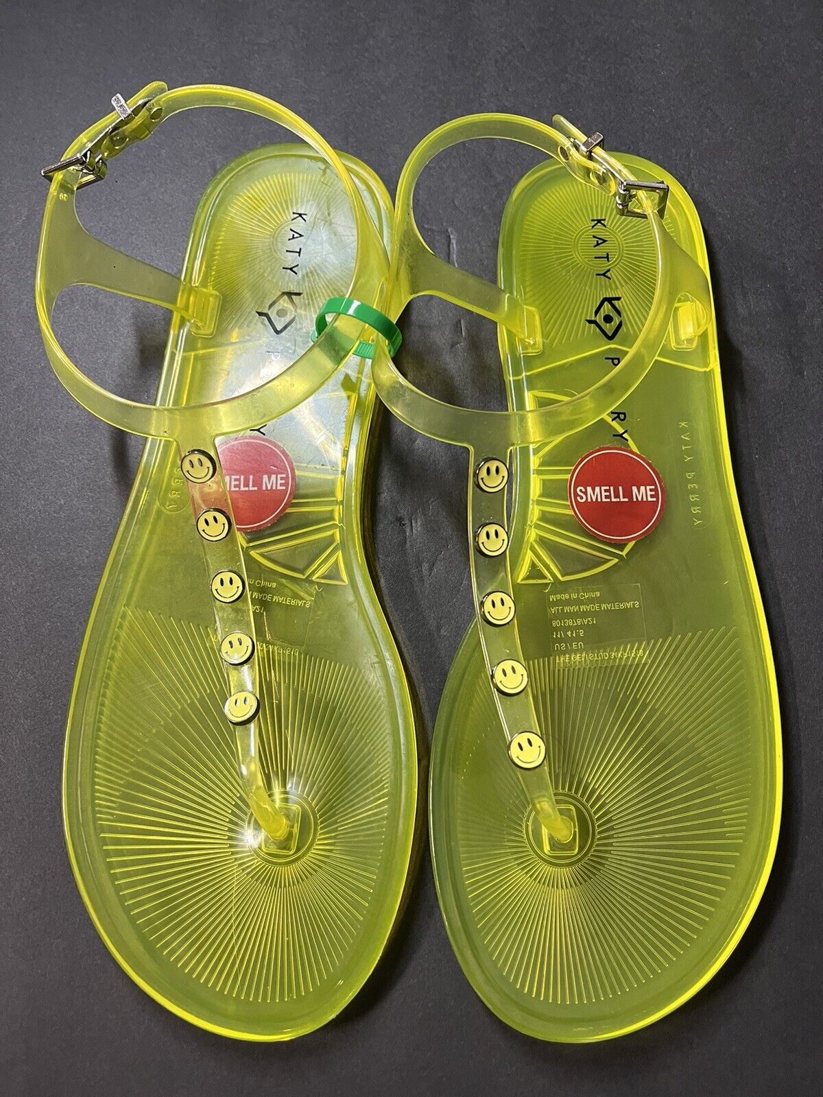 KATY PERRY THE GELI YELLOW SMILEY FACE JELLY FLAT ANKLE STRAP SANDALS  11US/41.5