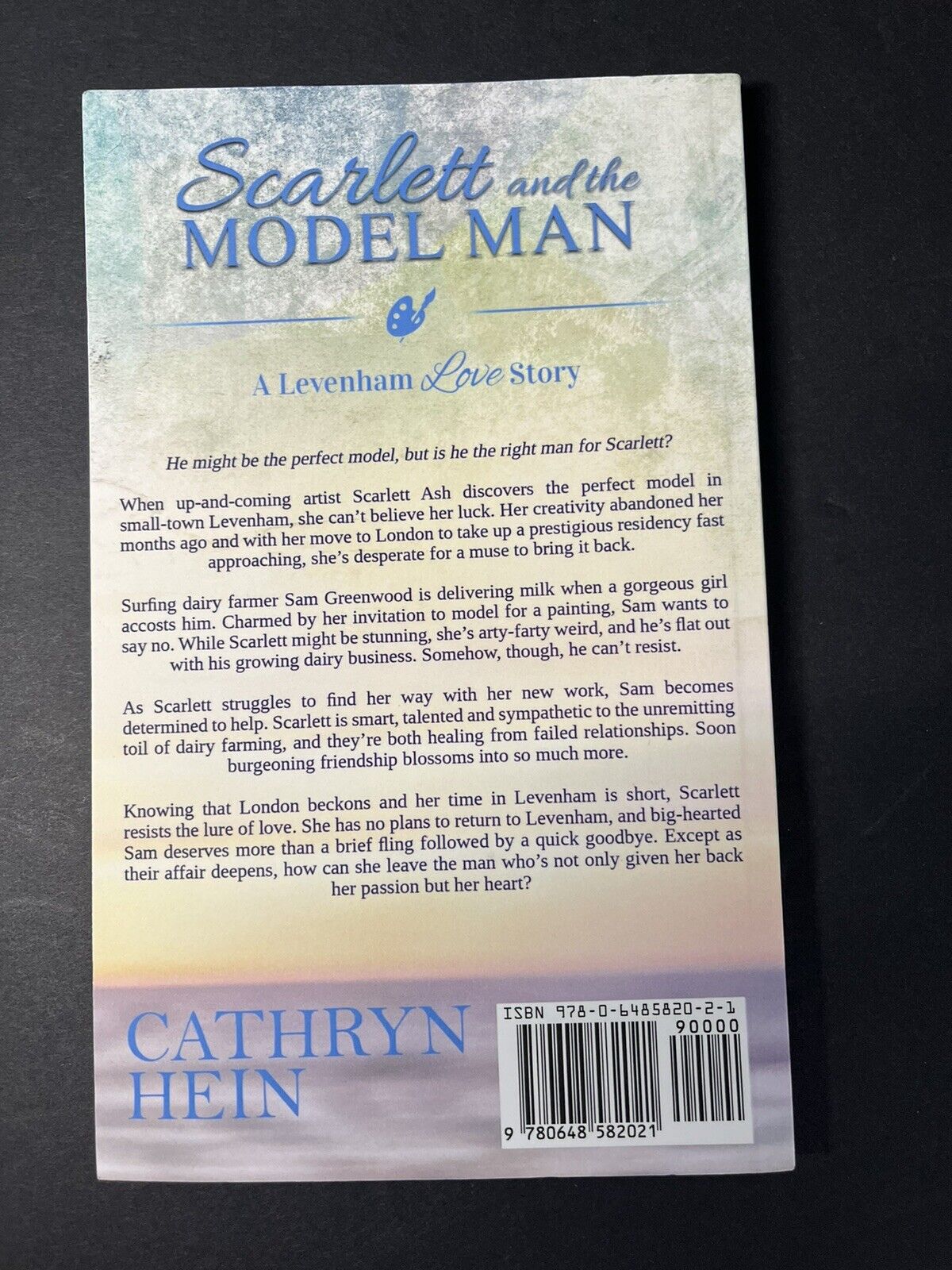 Scarlett and the Model Man ,Levenham Love Story, by Hein, Cathryn..