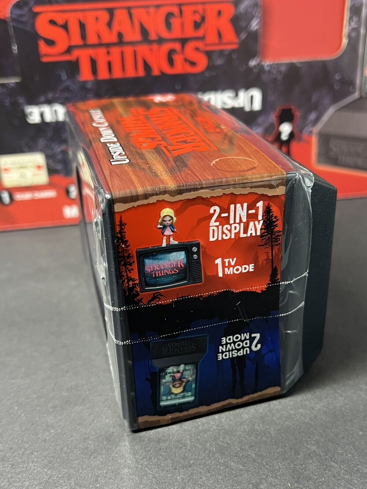 12 Pack Stranger Things Mystery Capsule Figure S1 Blind Box Cdu