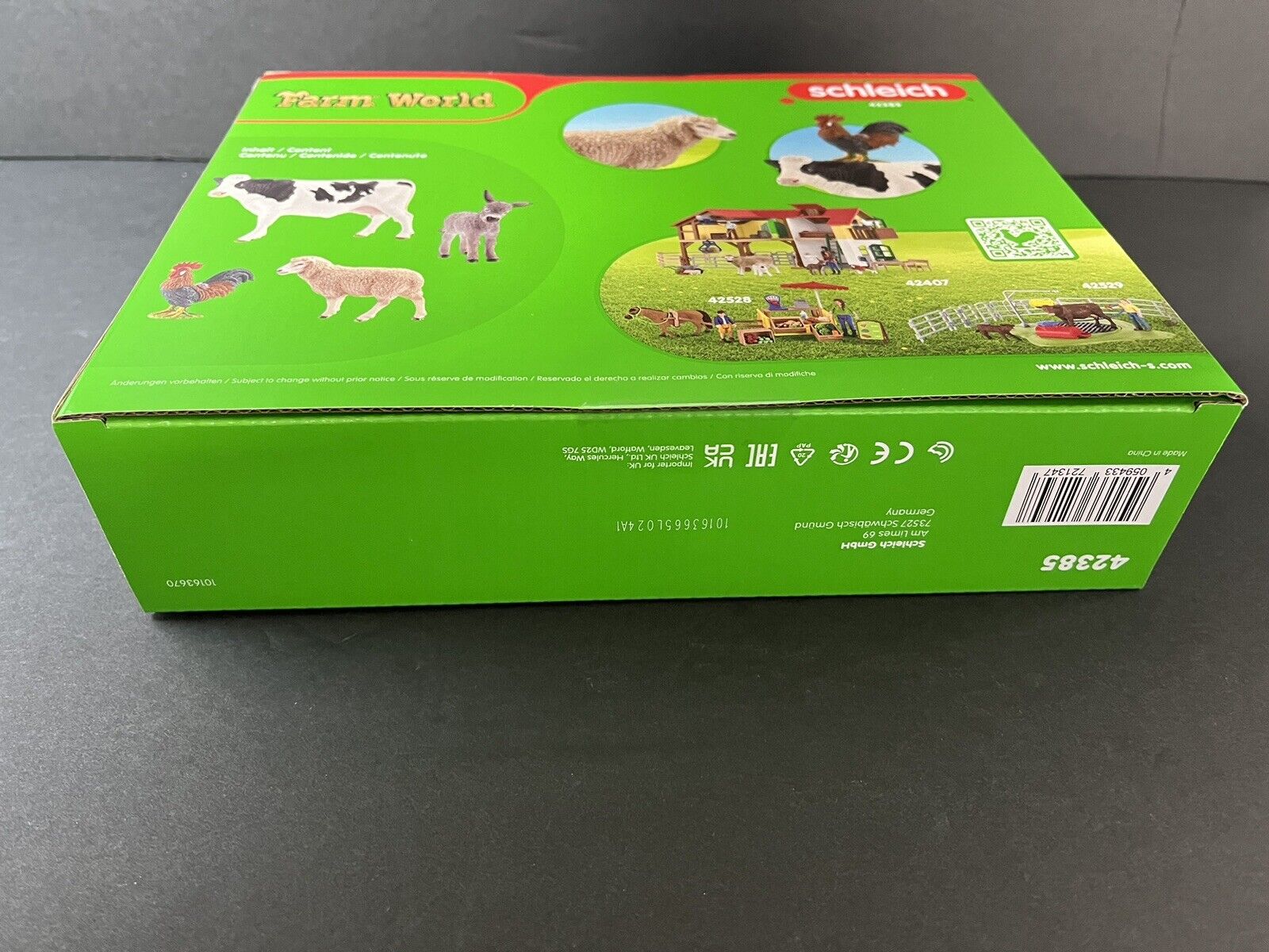 Schleich 42385 Farm World Starter Set Farm Animals Collection