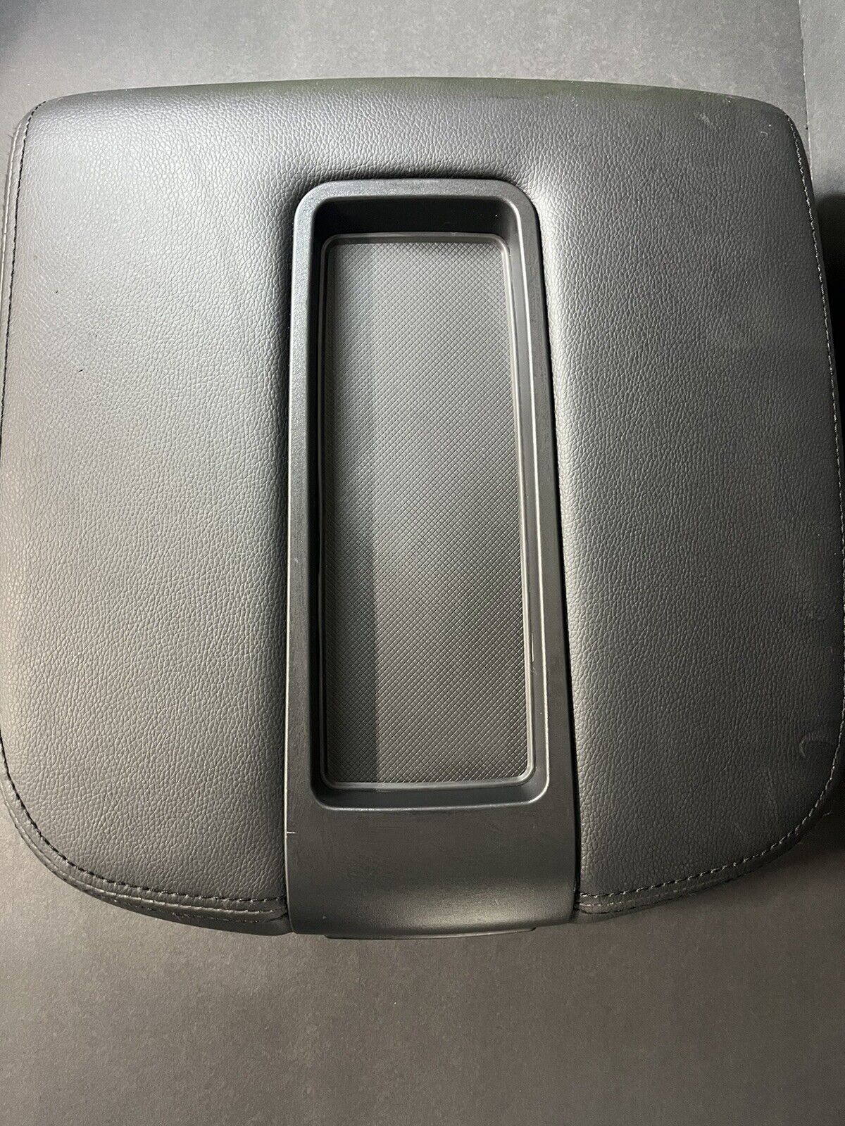 Black Armrest Cover Center Console Lid for Chevy Avalanche Silverado Tahoe...