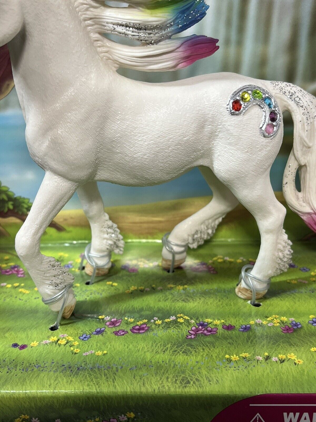 Schleich 70523 Rainbow Unicorn, Stallio