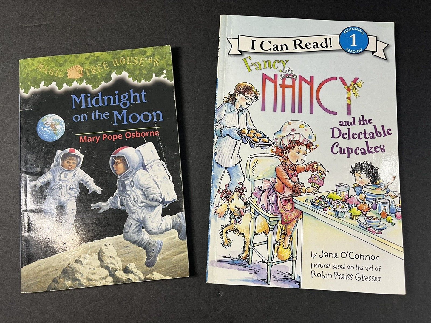 Midnight on the Moon (Magic Tree House, No. 8 Osborne, Mary Pope LOT OF 2 BOOKS