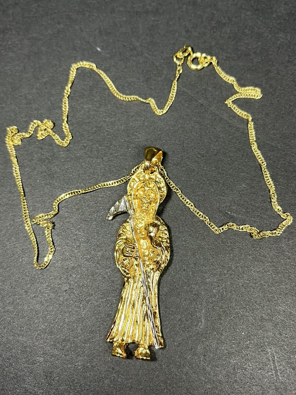 Santa Muerte con Cadena Oro Laminado 18k Gold Filled Grim Reaper Clear