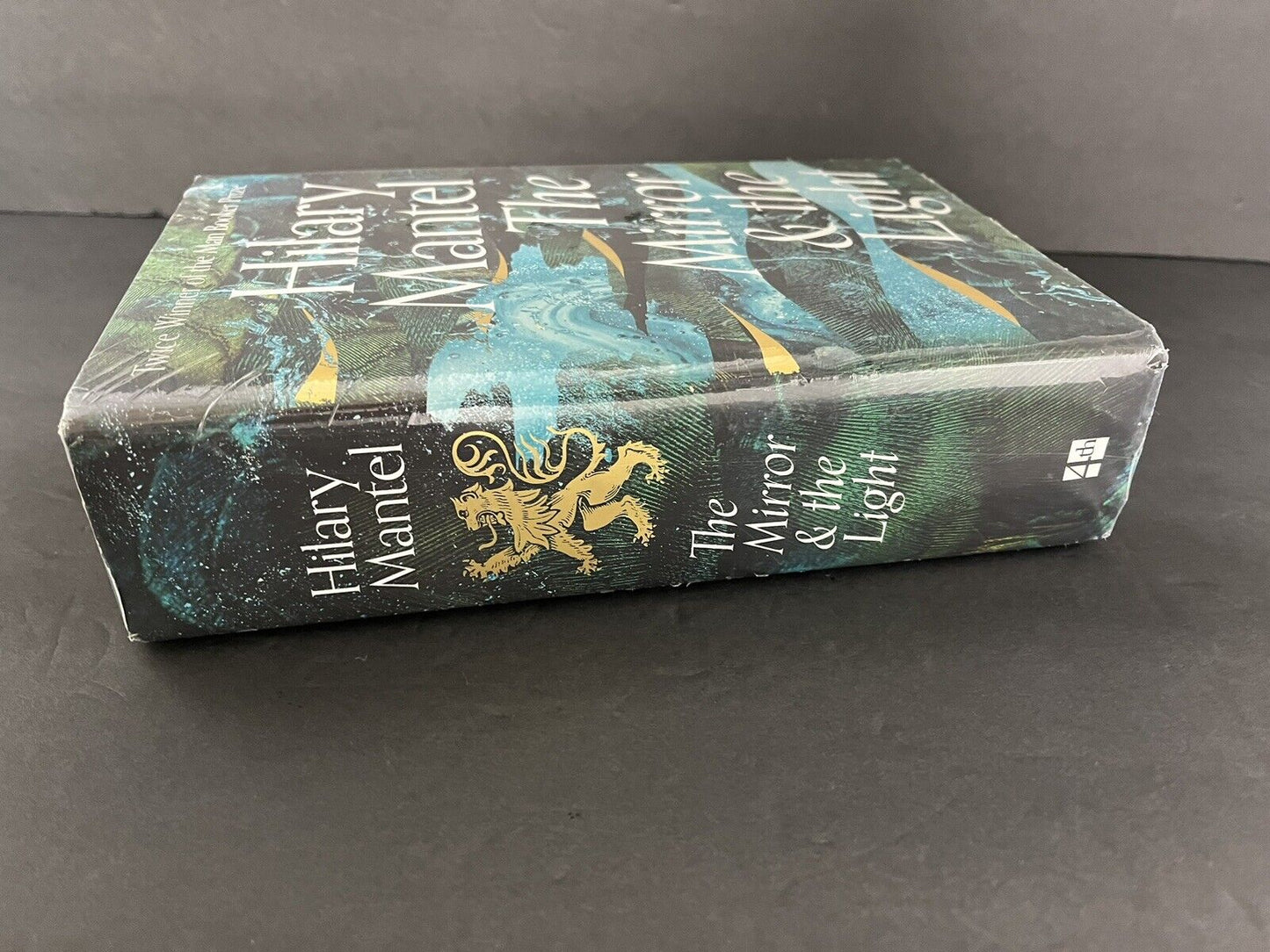 The Mirror and the Light Hardcover Hilary Mantel Hc Dj 1st Ed...