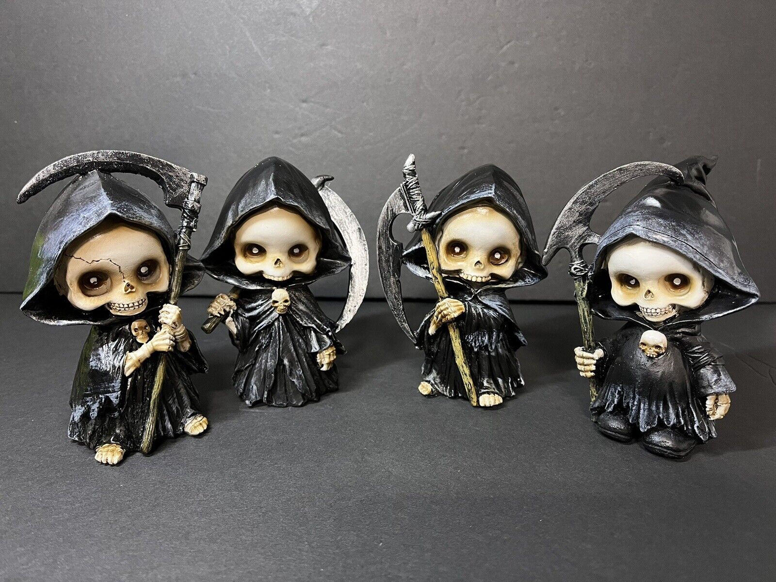 Set of 4 Grim Reaper Mini Figures santa muerte  - Skeleton Décor-1 5997