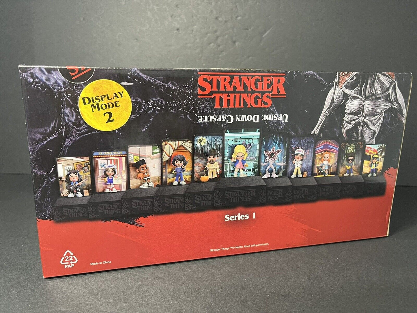 12 Pack Stranger Things Mystery Capsule Figure S1 Blind Box Cdu