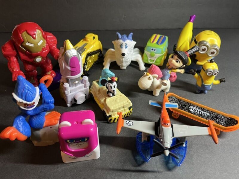 Mixed Lot of 13 Assorted Animated Movies Characters Action Figure Toys