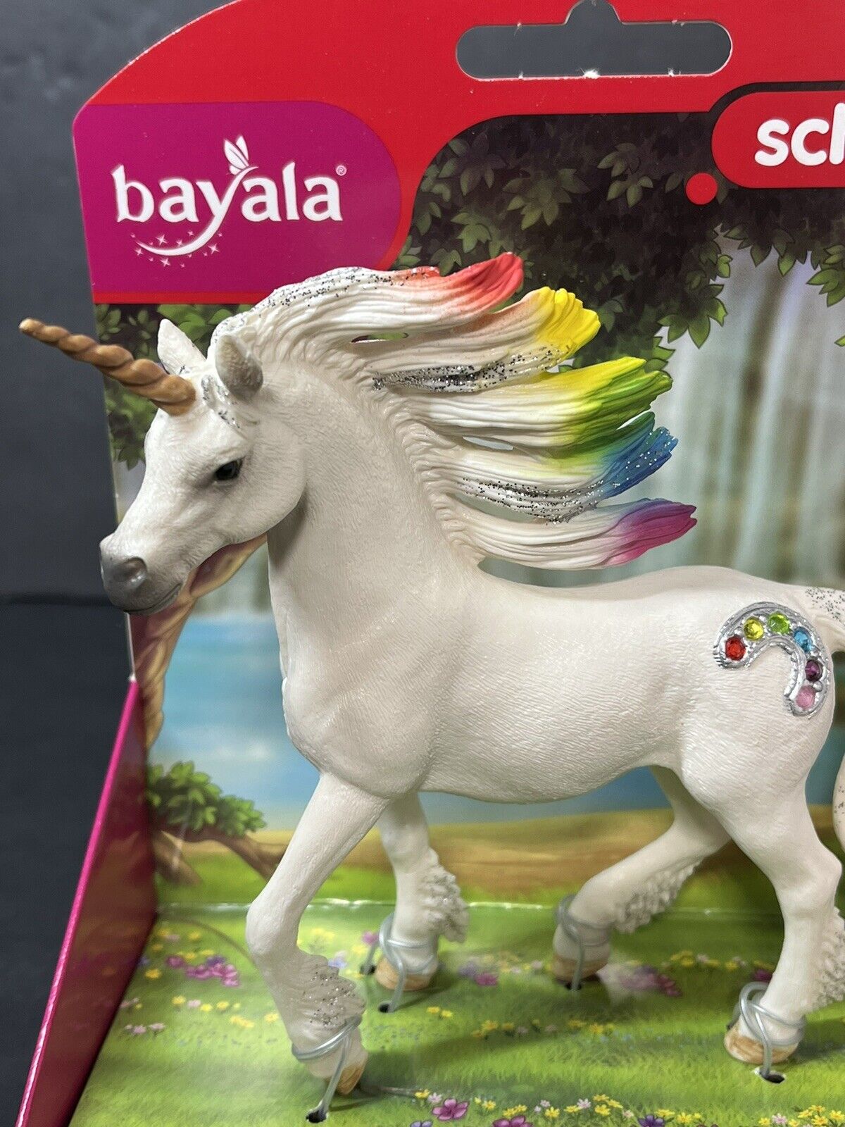 Schleich 70523 Rainbow Unicorn, Stallio