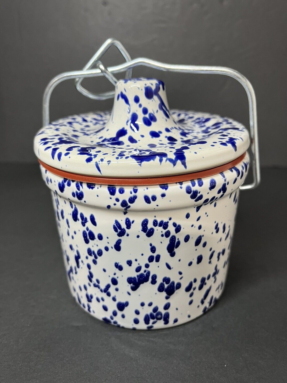 Stoneware Cheese Spread Crock with Bale Latch 4-1/2”