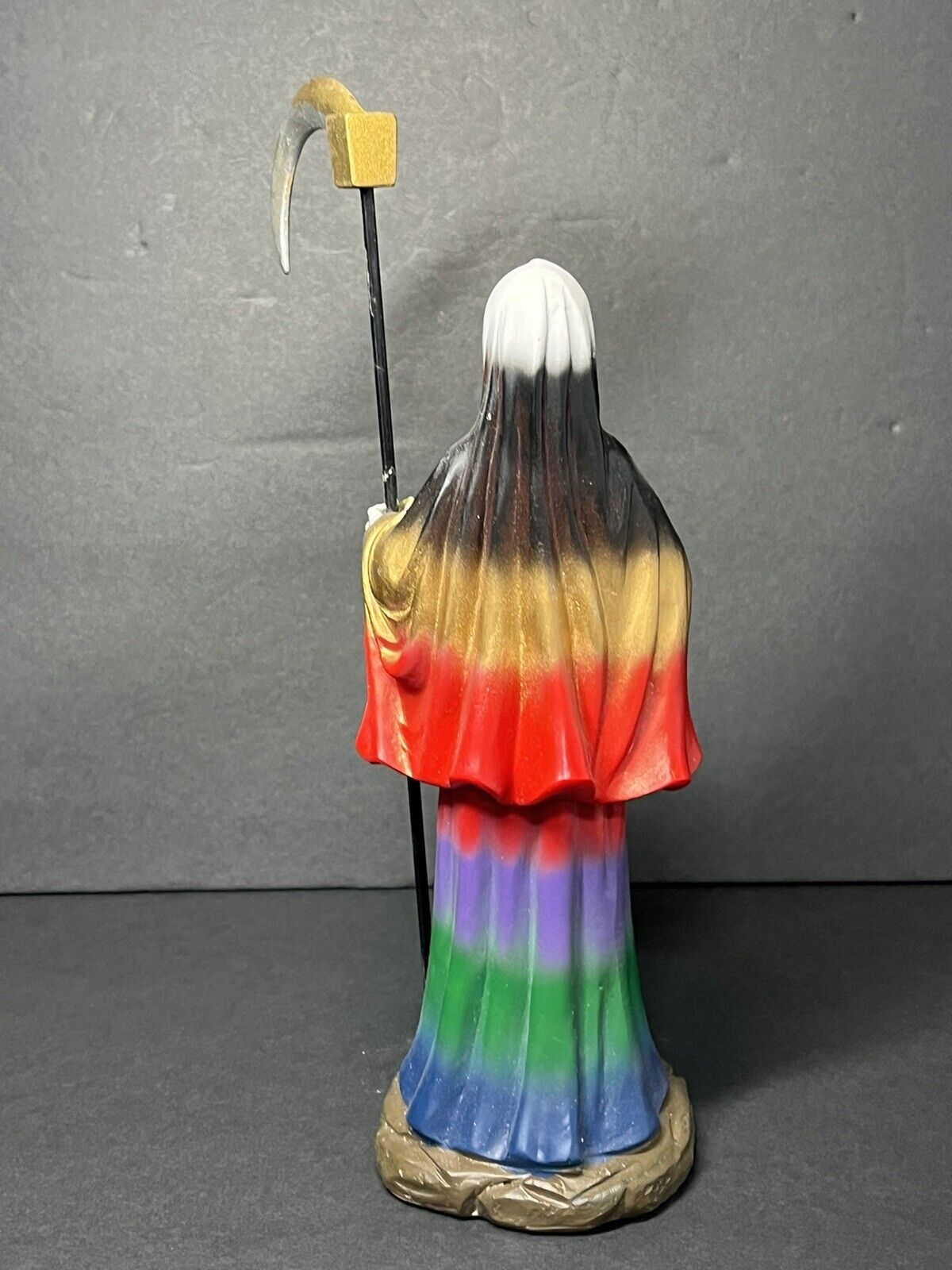 Estatua de La Santa Muerte 9" Colores / 7 Color Holly Death Statue 6733RW-9