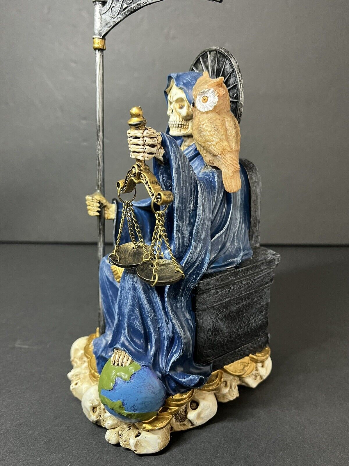 Santa Muerte 9'' Sitting Blue Gown with Owl Figurine 9 Inch 15247