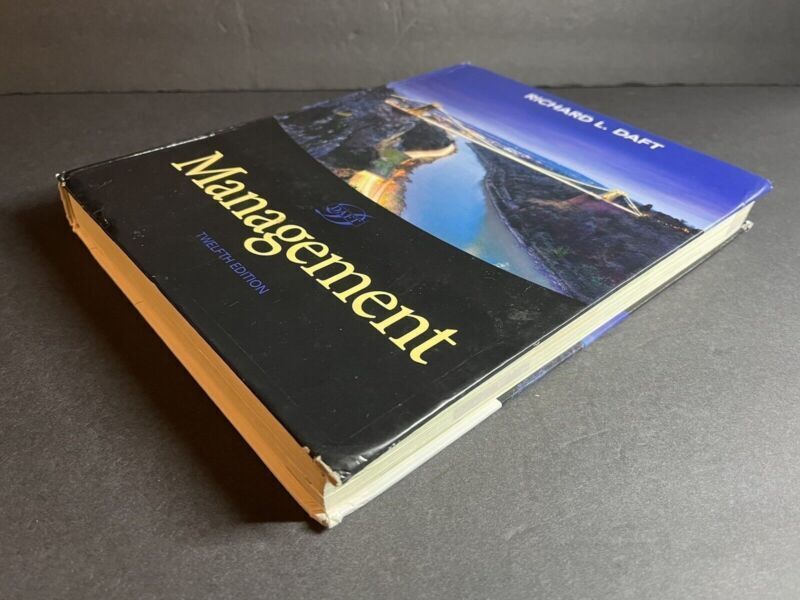 Management by Richard L. Daft , Hardcover